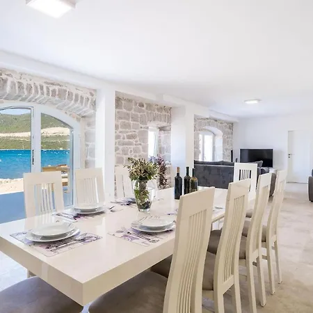 Holiday home Beautiful In With Wifi
