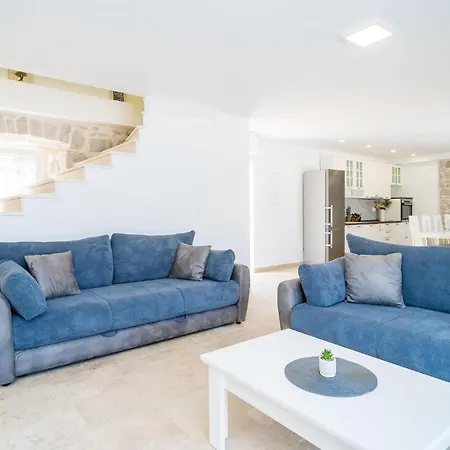 Beautiful In With Wifi Holiday home *