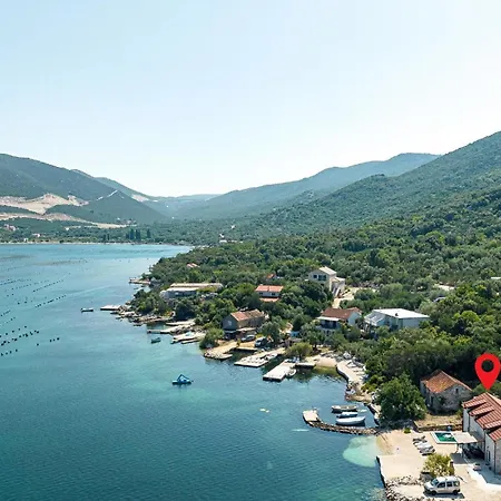 Beautiful In With Wifi Holiday home Putnikovic